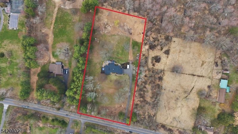 148 Lambertville Hopewell Rd