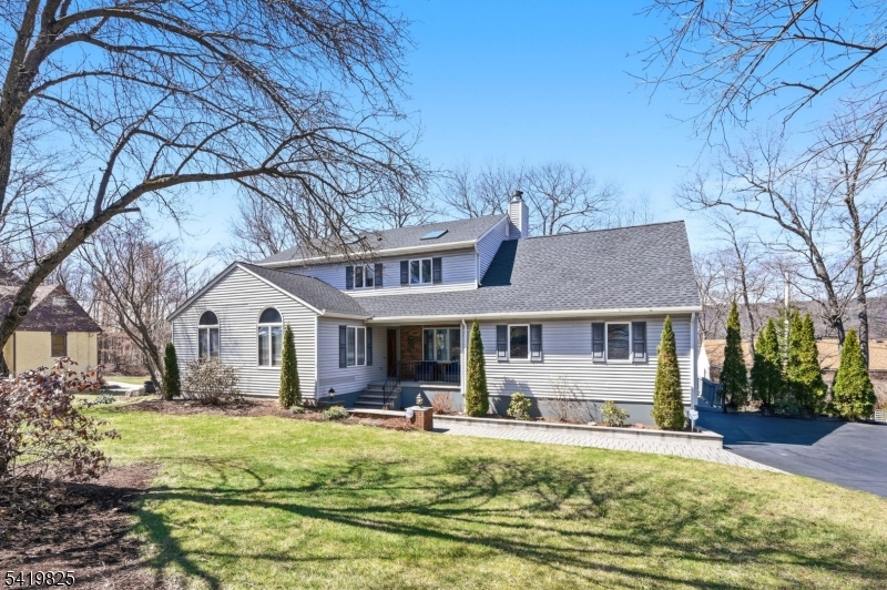 18 Tice Rd
