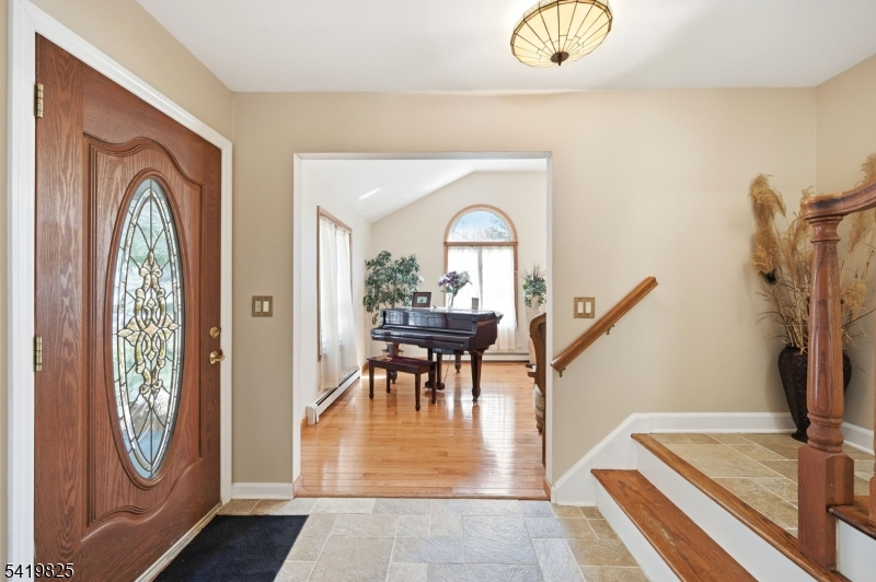 18 Tice Rd