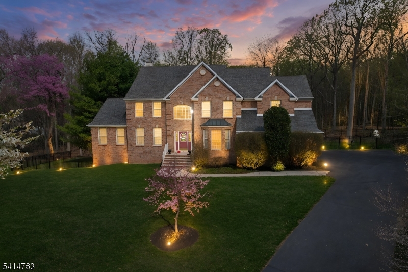 2 Ridge Rd