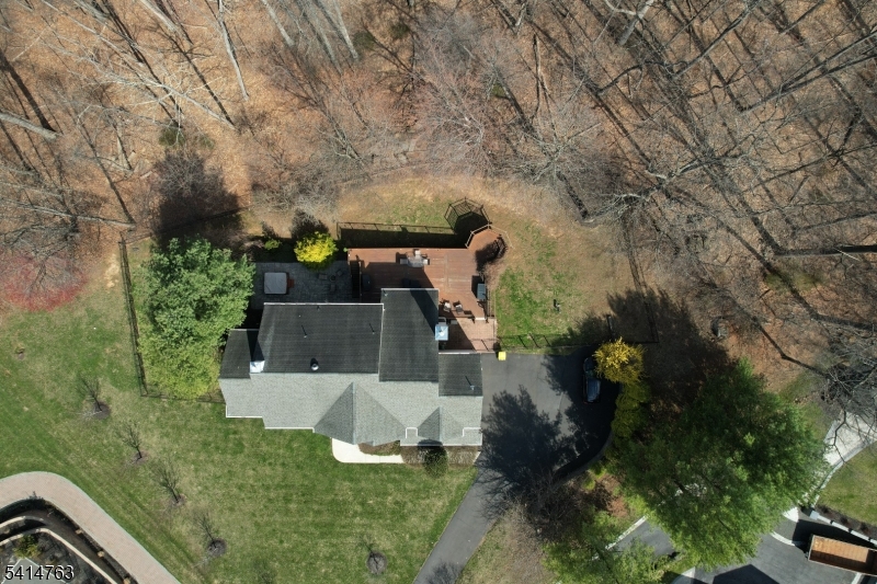 2 Ridge Rd