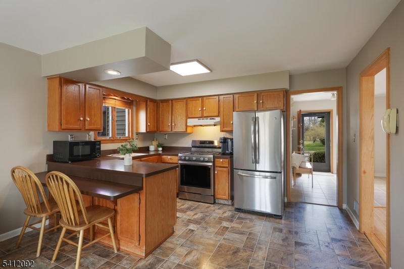 6 Longfield Dr