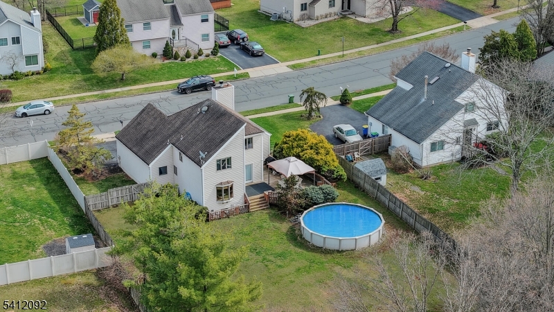 6 Longfield Dr