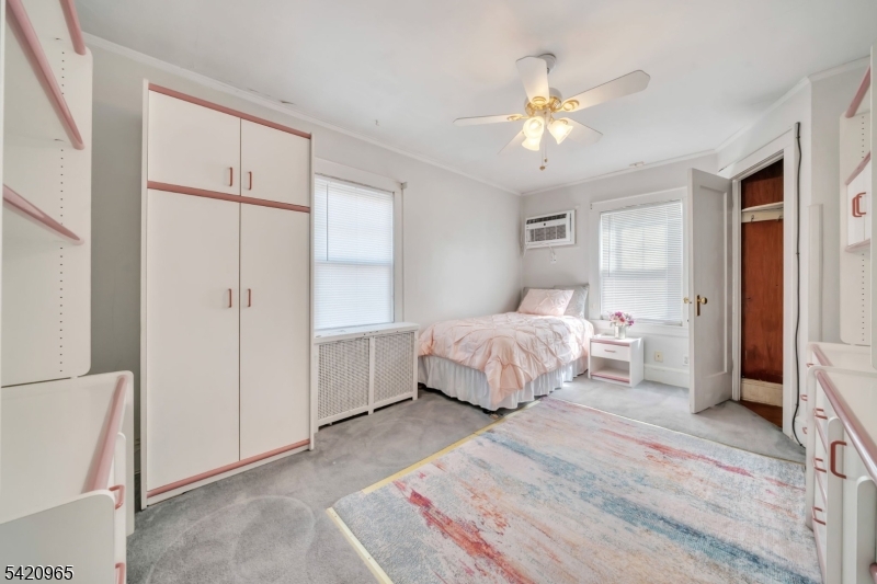 865 Livingston Rd