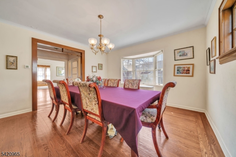865 Livingston Rd