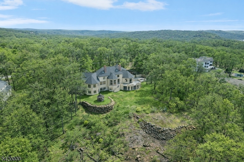 29 Hilltop Rd