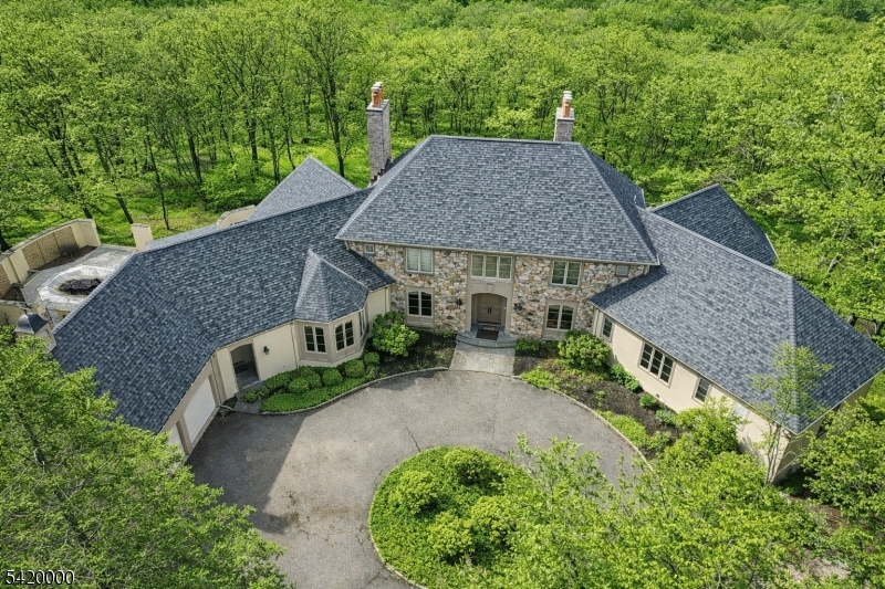 29 Hilltop Rd