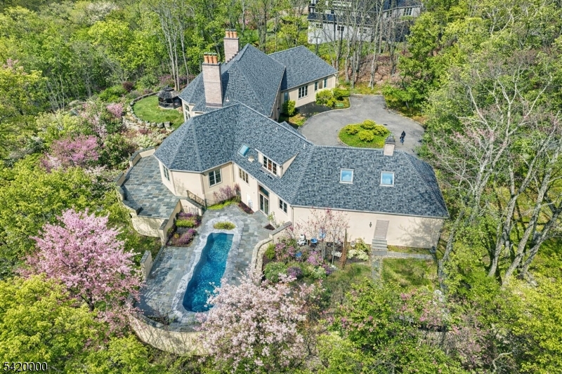 29 Hilltop Rd