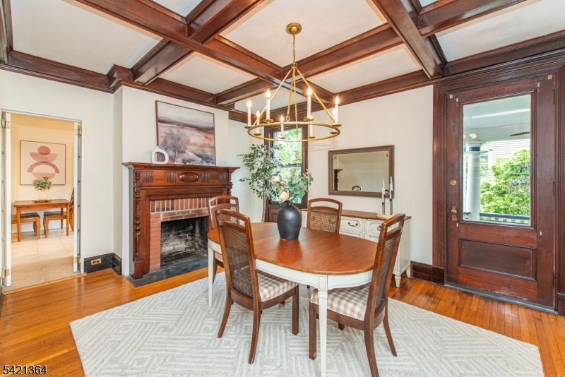 22 Arlington Ave