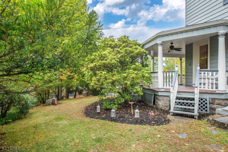 22 Arlington Ave