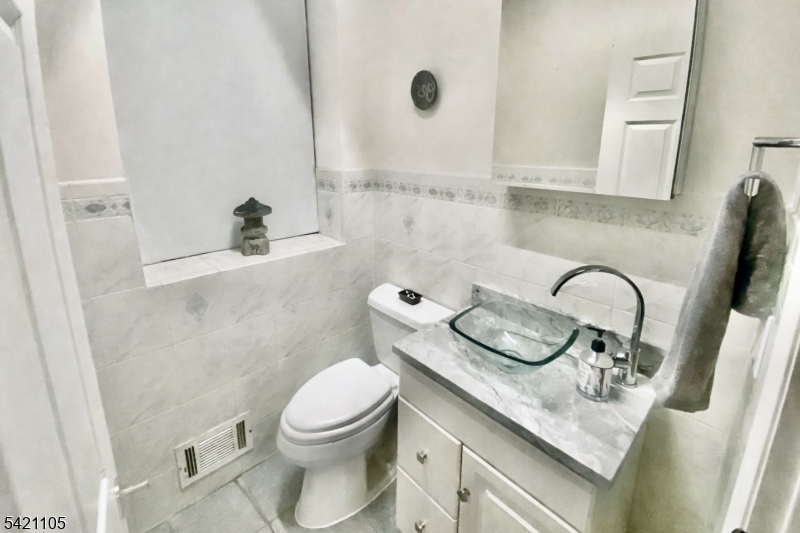 54 Mcwhorter St Unit 105 #105