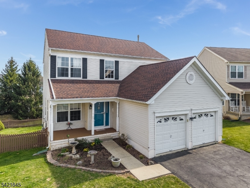 414 HAMILTON DRIVE