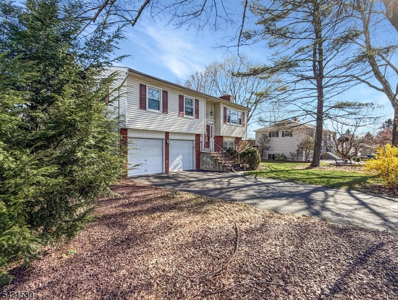 85 Powderhorn Dr