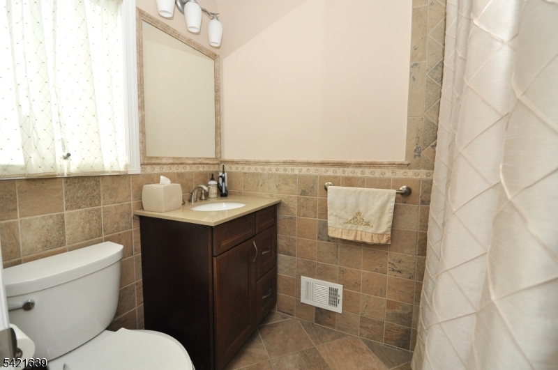 28 Jefferson Pl