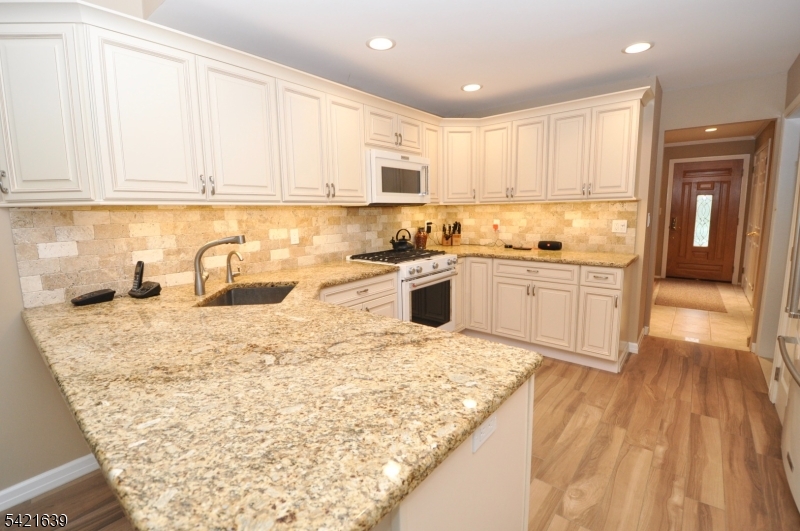 28 Jefferson Pl
