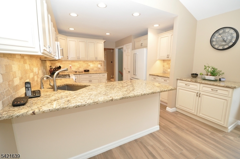28 Jefferson Pl