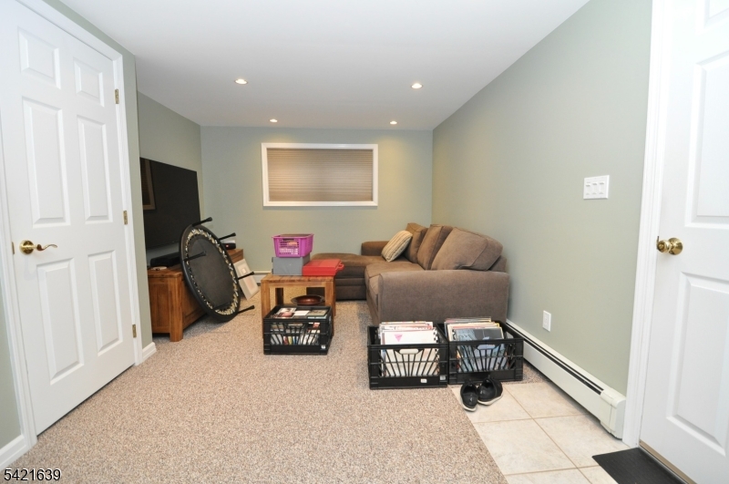 28 Jefferson Pl