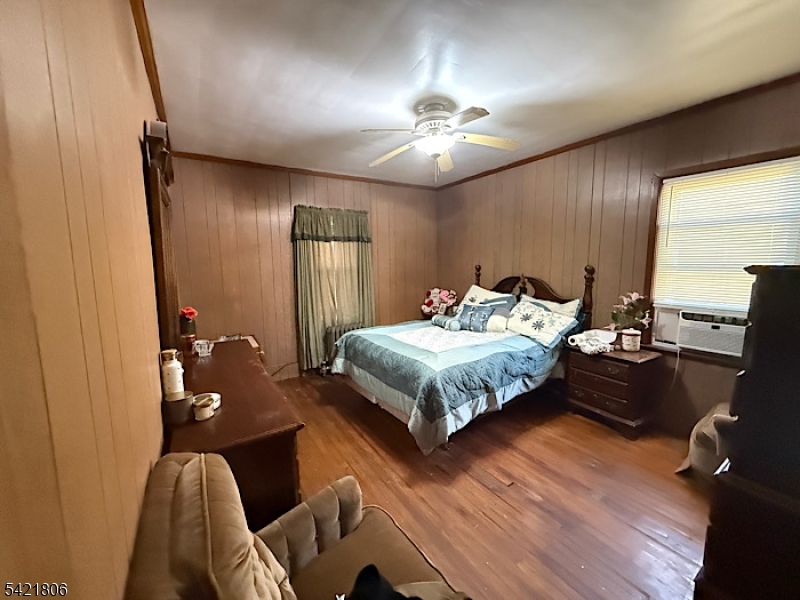 85 Laventhal Ave