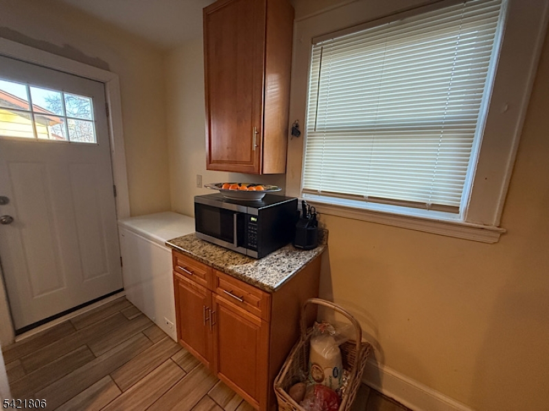 85 Laventhal Ave