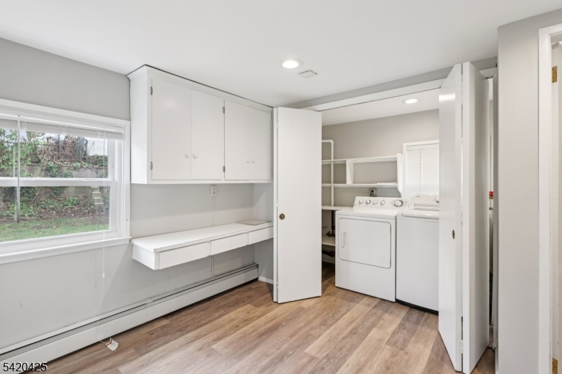 42 Nomahegan Ct