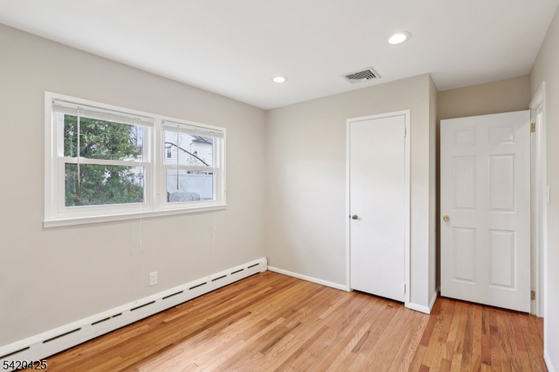 42 Nomahegan Ct