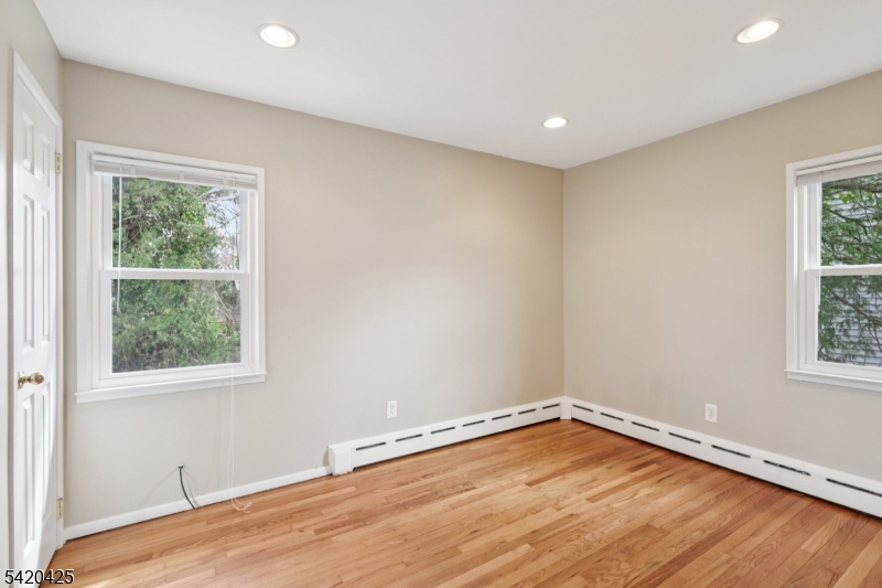 42 Nomahegan Ct