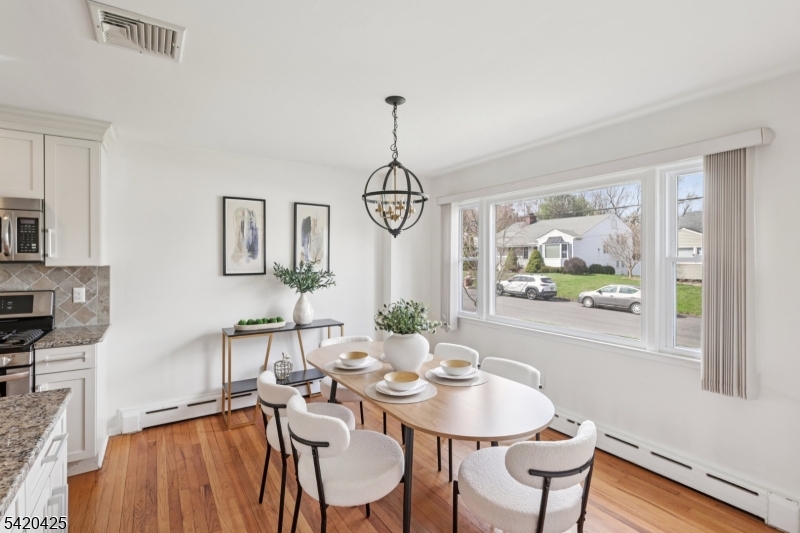 42 Nomahegan Ct
