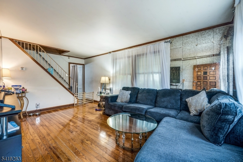 23 Franklin Ave