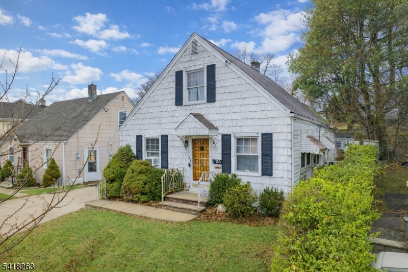 23 Franklin Ave