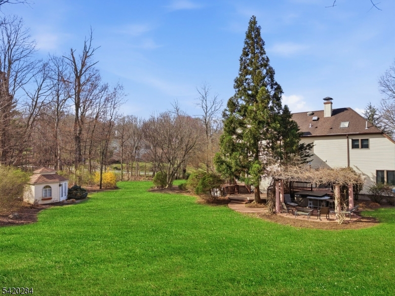 15 Turner Ln