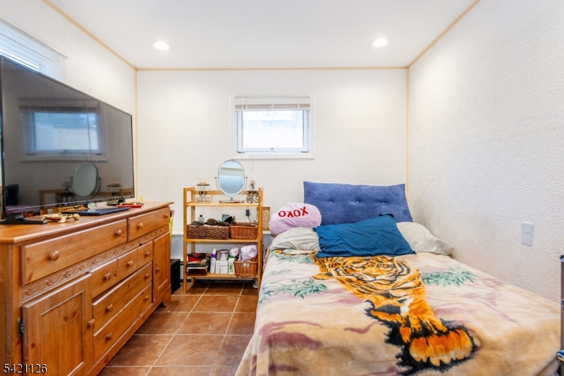 47 Hillside Rd