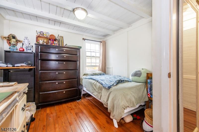 47 Hillside Rd
