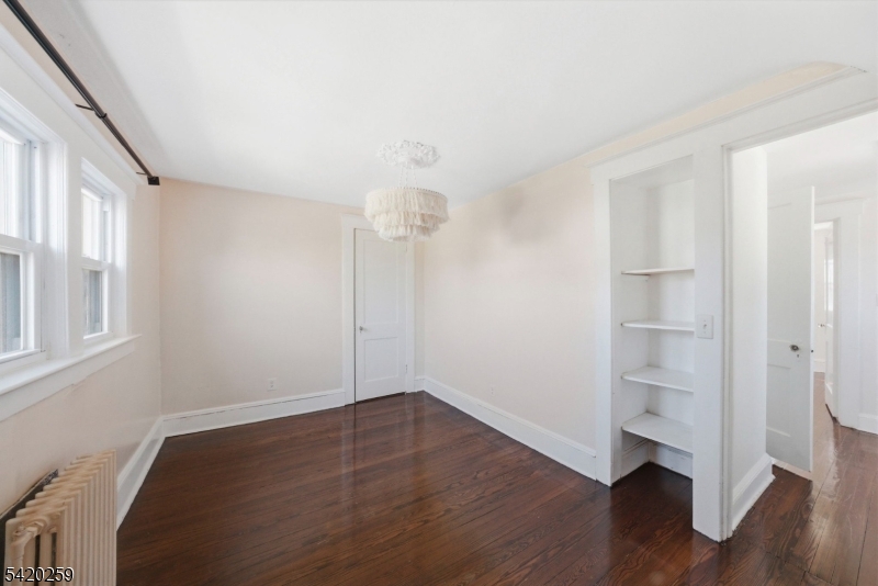 548 Bridgewater Ave
