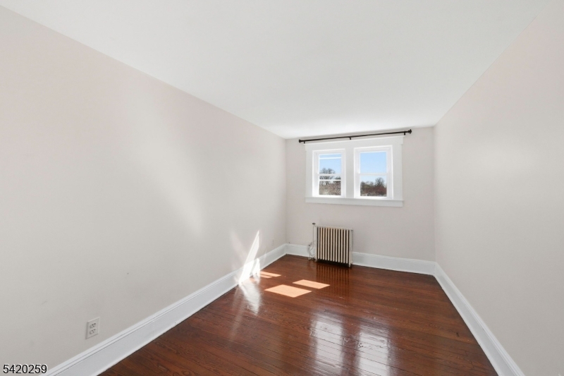 548 Bridgewater Ave