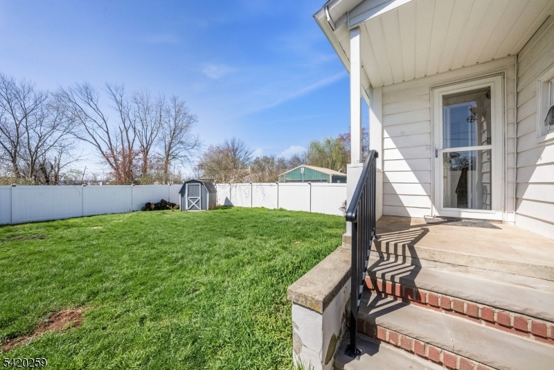 548 Bridgewater Ave