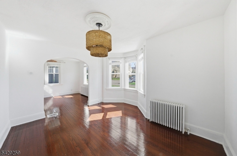 548 Bridgewater Ave