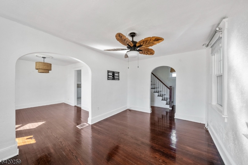 548 Bridgewater Ave
