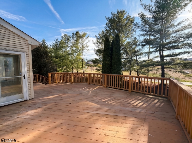 40 Glen Eagles Rd