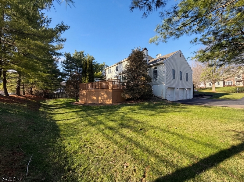 40 Glen Eagles Rd