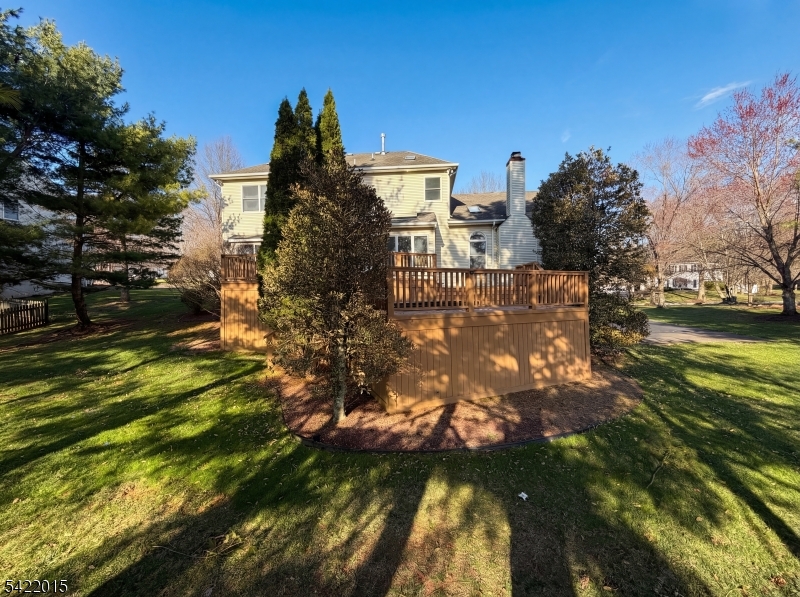 40 Glen Eagles Rd