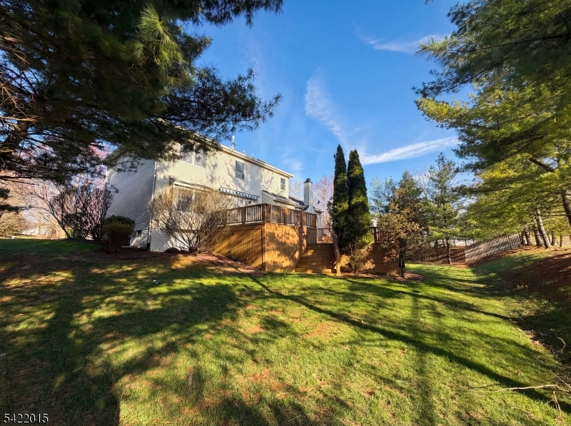 40 Glen Eagles Rd