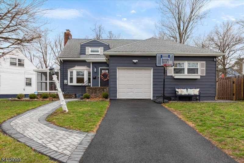 314 Carteret Ter