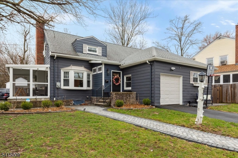 314 Carteret Ter
