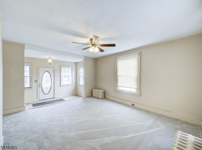 24 W Main St