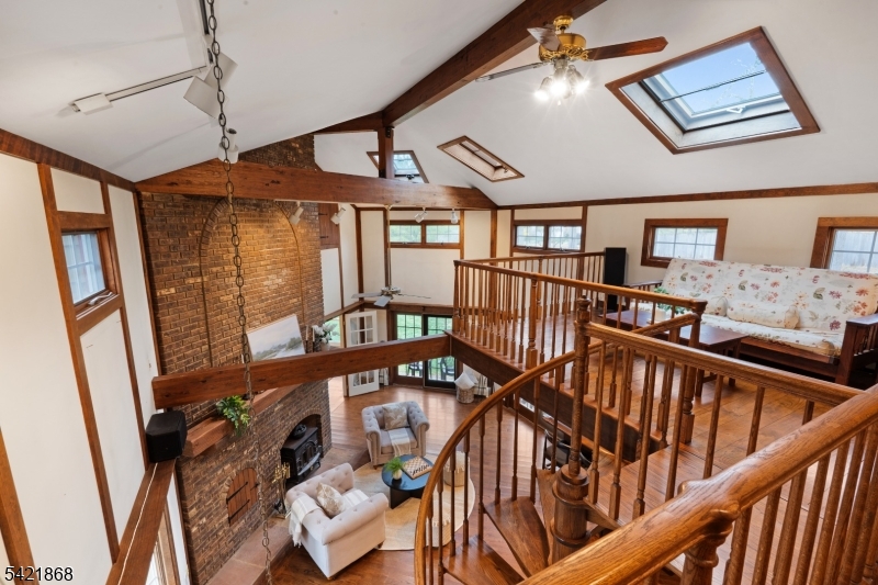 10 Turtleback Rd