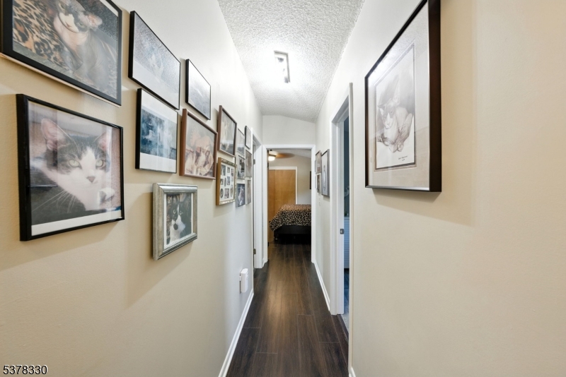 511 Burlington Rd