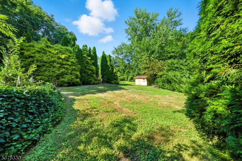 511 Burlington Rd