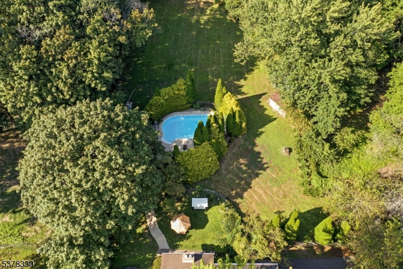 511 Burlington Rd