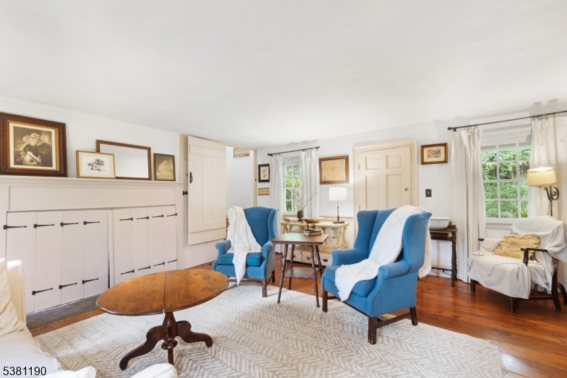 22 Walnut Rd