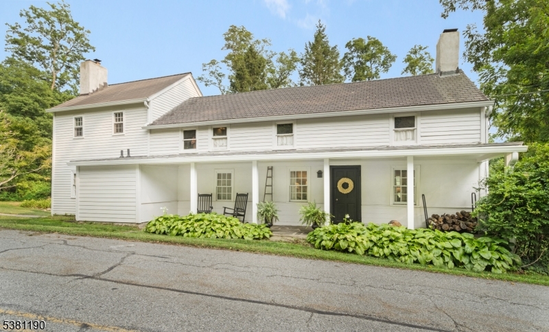 22 Walnut Rd